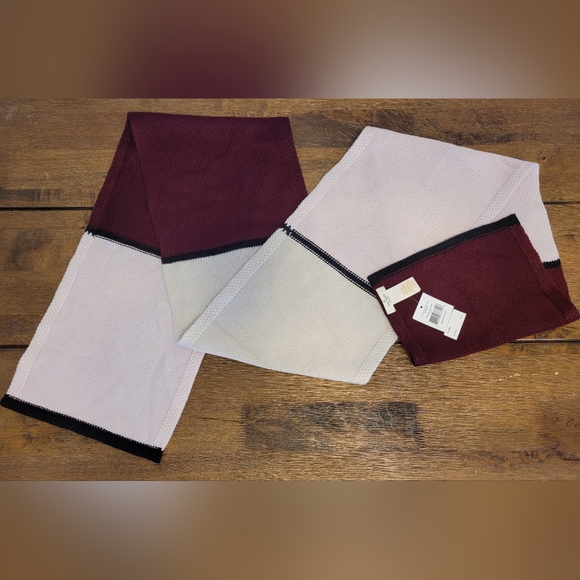 Kate Spade Knit Wide  Scarf Multi Color Holidays Fall, Winter - Picture 4 of 7